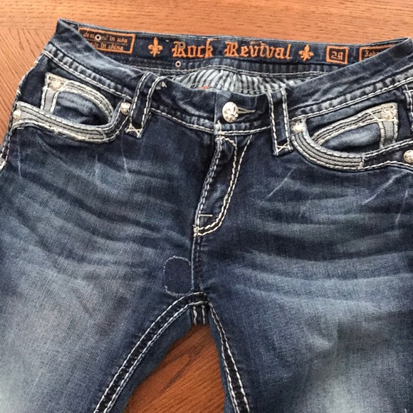 Jeans - Picture 2 of 3